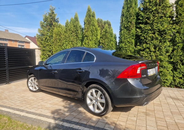 Volvo S60 cena 49900 przebieg: 200000, rok produkcji 2016 z Jędrzejów małe 704